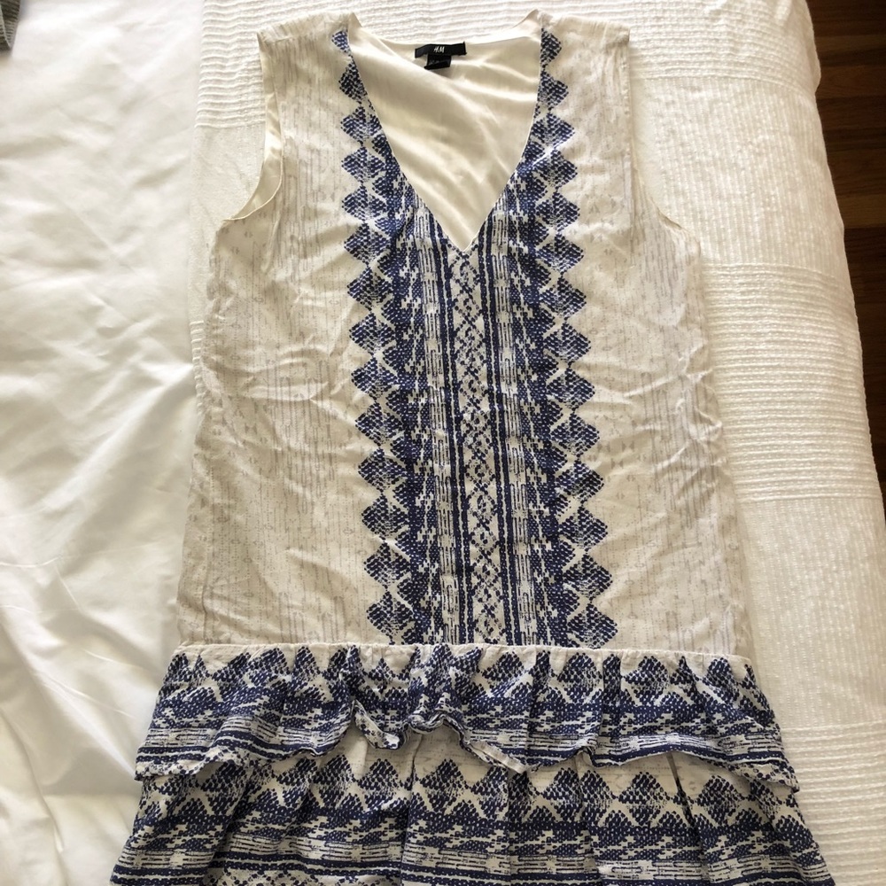 H&M Dress White & Blue Pattern Ruffle 6